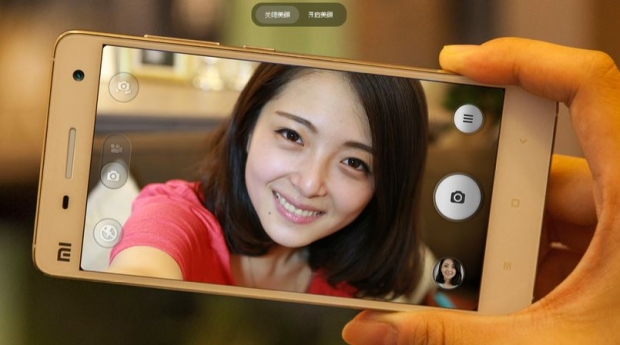 สมาร์ทโฟนยี่ห้อ-Xiaomi-มีการติดตั้งระบบเพื่อให้การถ่ายภาพเซลฟี่ทำให้คุณรู้สึกว่าหน้าอ่อนเยาว์กว่าอายุจริง